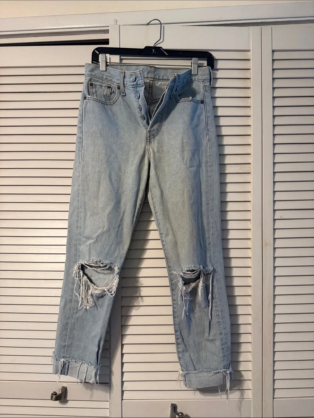 Levi's Light Blue Relaxed Fit Men's Jeans